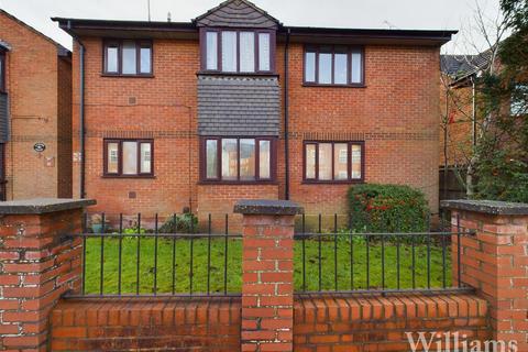 undefined, High Street, Aylesbury HP20
