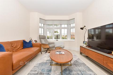 4 bedroom detached house for sale, Hoplands Road, Canterbury, Kent
