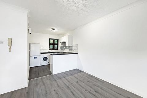undefined, Harrow, Greater London HA2