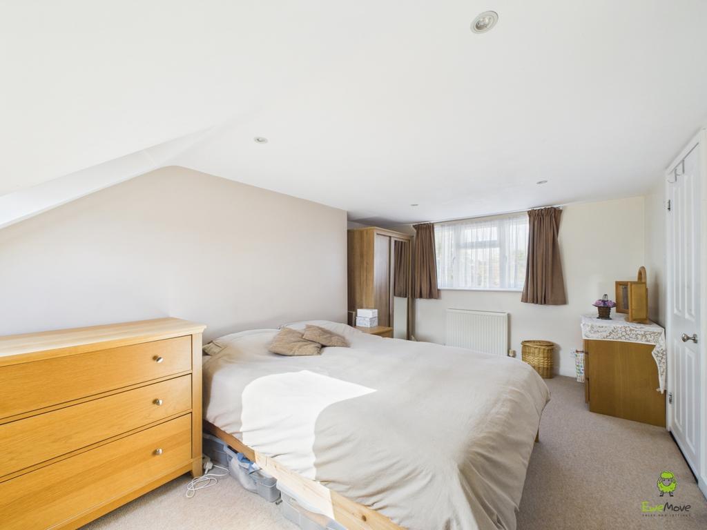 Presented by Kevin at Ewe Move Bexleyheath and Dart