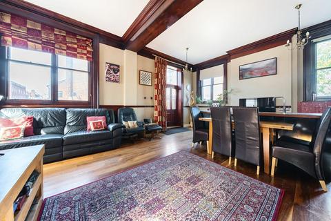 3 bedroom end of terrace house for sale, Hyde Street, Winchester, Hampshire, SO23