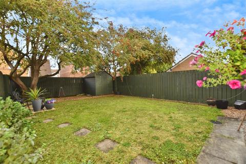 3 bedroom semi-detached house for sale, Harrington Court, Hedon HU12