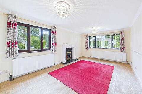 3 Wentworth Drive, Lichfield, WS14 9HN