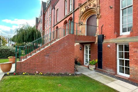 undefined, Promenade, Southport PR9