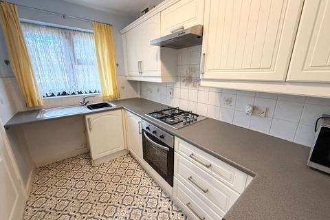 2 bedroom semi-detached house for sale, Bowling Green Road, Stourbridge DY8