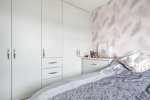 14 Charter Walk, Bristol, BS14 0RZ