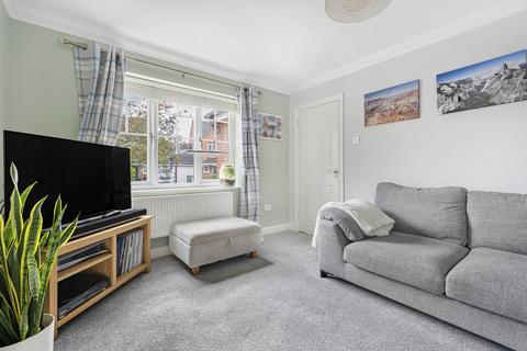19 Evenlode Drive, Didcot, OX11 7XG