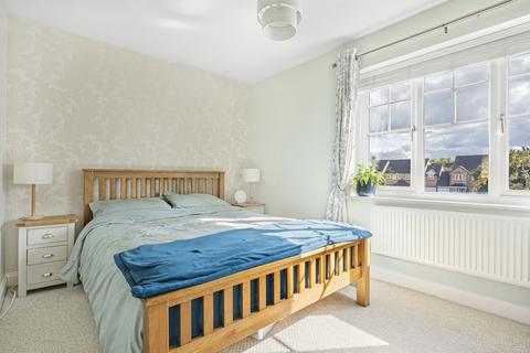 19 Evenlode Drive, Didcot, OX11 7XG