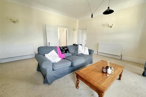 2 bedroom flat to rent, The Mall  Clifton Bristol