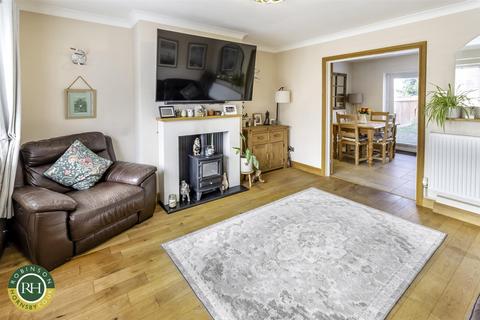 3 bedroom semi-detached house for sale, Gateford Close, Worksop