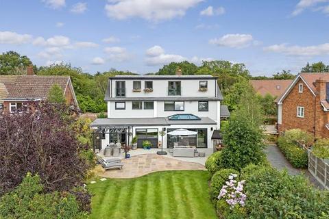 6 bedroom detached house for sale, Well Lane, Ingatestone CM4