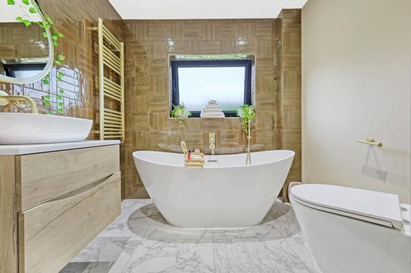 Family bathroom