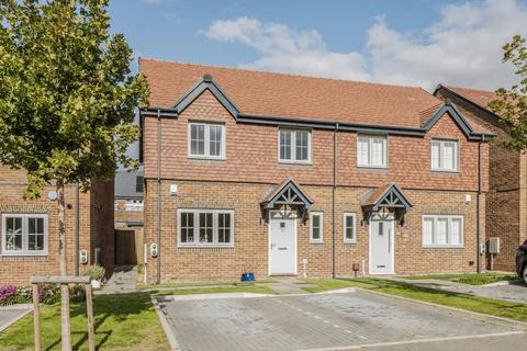 Ridges Rise, Deepcut, Camberley GU16
