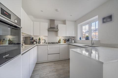 undefined, Ridges Rise, Deepcut, Camberley GU16