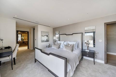 3 bedroom penthouse to rent, Boulevard Drive, Colindale, London, NW9