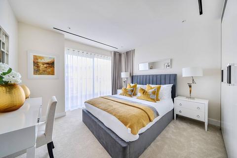 3 bedroom penthouse to rent, Boulevard Drive, Colindale, London, NW9
