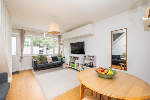 2 bedroom semi-detached house for sale, Norman Road, Sutton SM1