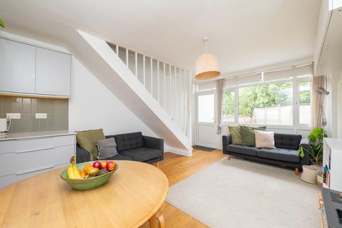 2 bedroom semi-detached house for sale, Norman Road, Sutton SM1