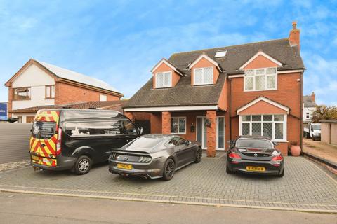undefined, Aldermans Green Road, Coventry CV2