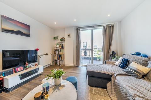 2 bedroom flat for sale, Whelan Road, Acton, London, W3