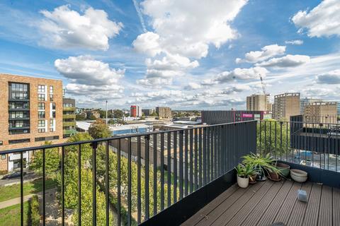 2 bedroom flat for sale, Whelan Road, Acton, London, W3