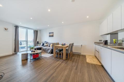 2 bedroom flat for sale, Whelan Road, Acton, London, W3
