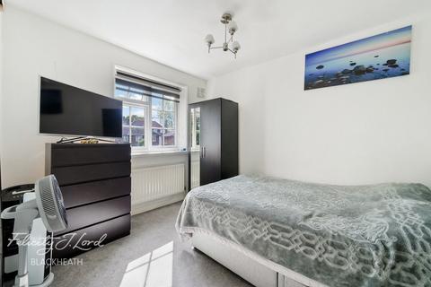 undefined, Charlton Park Lane, London