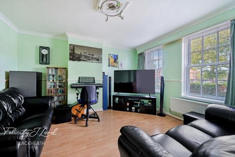 undefined, Charlton Park Lane, London