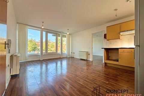 undefined, London Road, Mitcham, Surrey, CR4