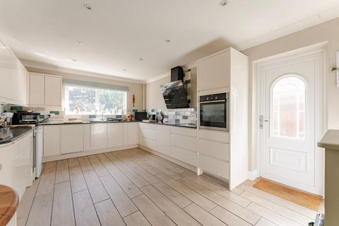 3 bedroom bungalow for sale, Broadwood Close, Trimingham