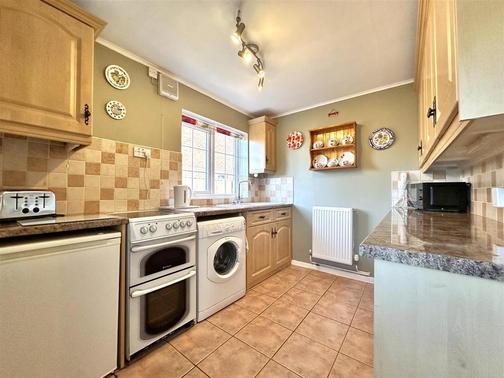 Kitchen 895