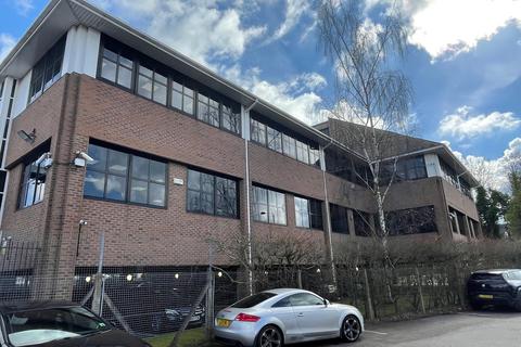 Office to rent, Theobald St Borehamwood WD6 4RS
