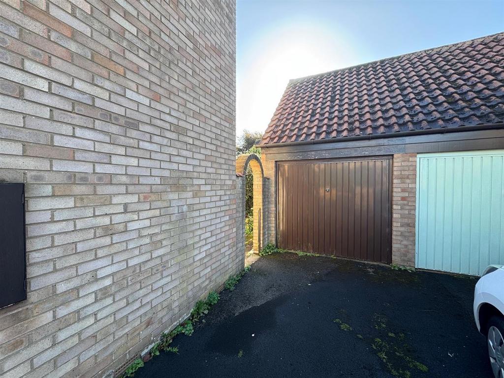 Driveway.jpg
