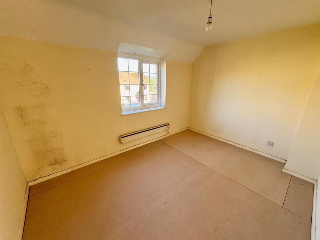Bedroom 2.jpg