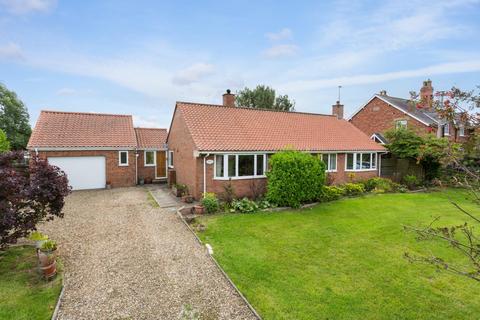 3 bedroom detached bungalow for sale, Harton, York