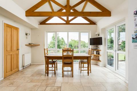 3 bedroom detached bungalow for sale, Harton, York