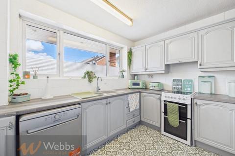 4 bedroom semi-detached house for sale, Braemar Gardens, Hednesford, Cannock WS12