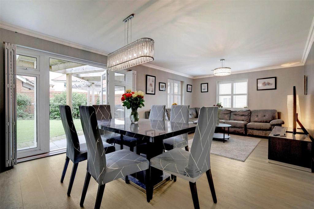 Open Plan Dining