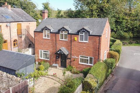 2 bedroom detached house for sale, Main Street, Newbold-on-Avon, Rugby, CV21