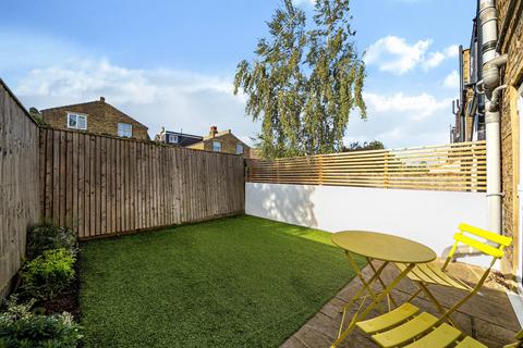 4 bedroom terraced house for sale, Landells Road, East Dulwich, London, SE22