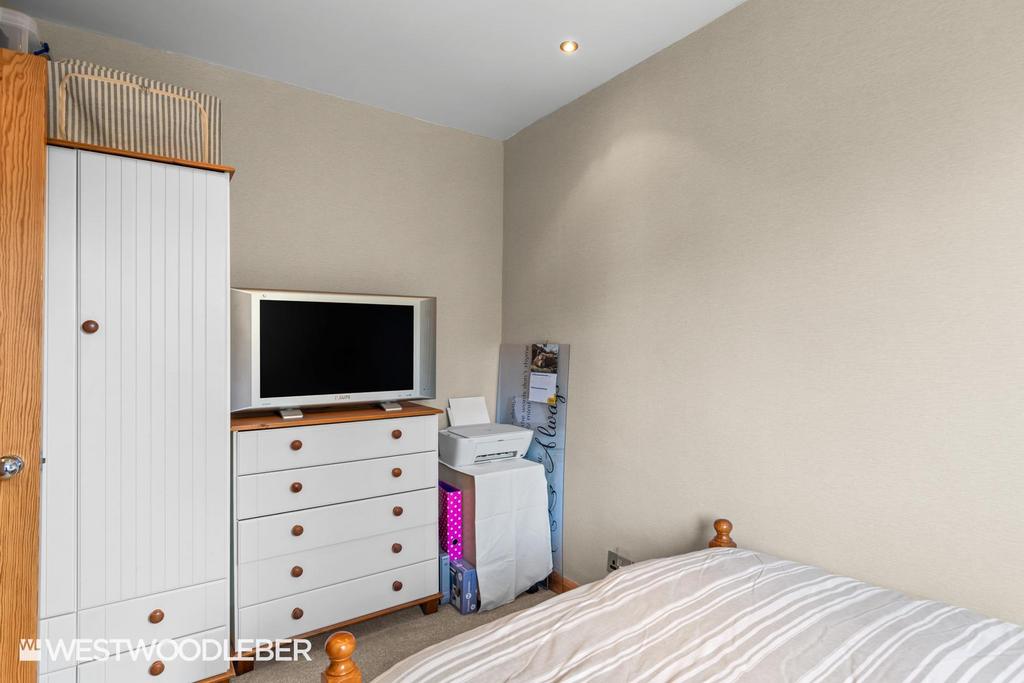 Shire Close 5.jpg
