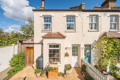 undefined, Cochrane Road, London SW19