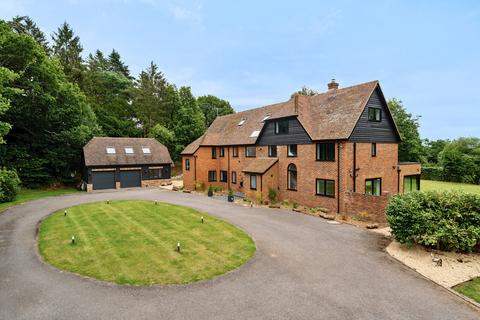 7 bedroom detached house for sale, Tilford Road, Farnham, GU9