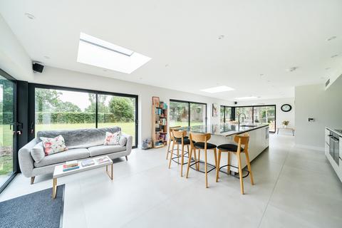 7 bedroom detached house for sale, Tilford Road, Farnham, GU9