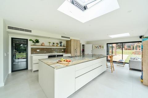 7 bedroom detached house for sale, Tilford Road, Farnham, GU9