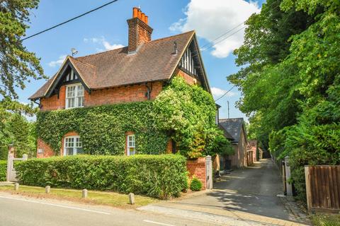 3 bedroom detached house for sale, Mill Green Road, Ingatestone CM4