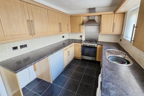 3 bedroom end of terrace house for sale, South End Villas