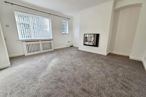 3 bedroom end of terrace house for sale, South End Villas