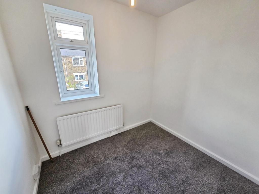 Pbox-bedroom-342144.jpg