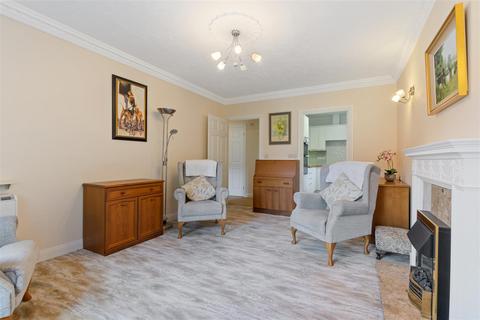 undefined, Cremorne Place, Petersfield